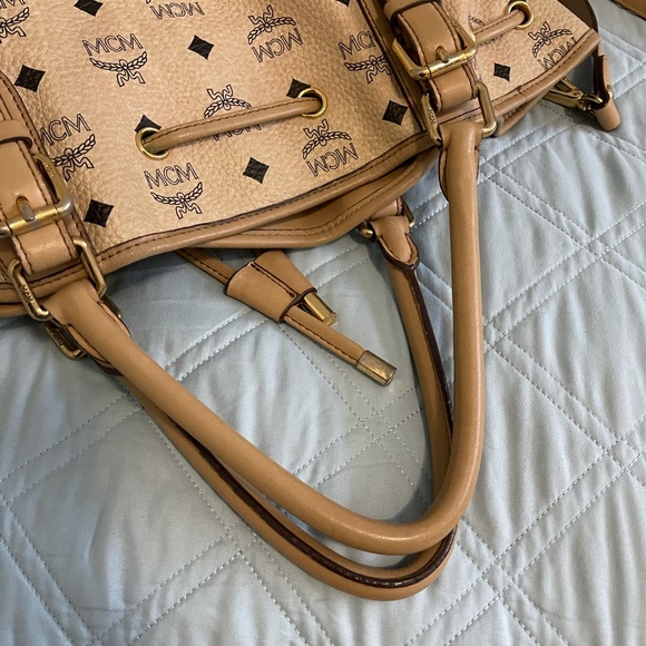 ‼️SOLD‼️Authentic MCM Vicetos drawstrings - Picture 8 of 10